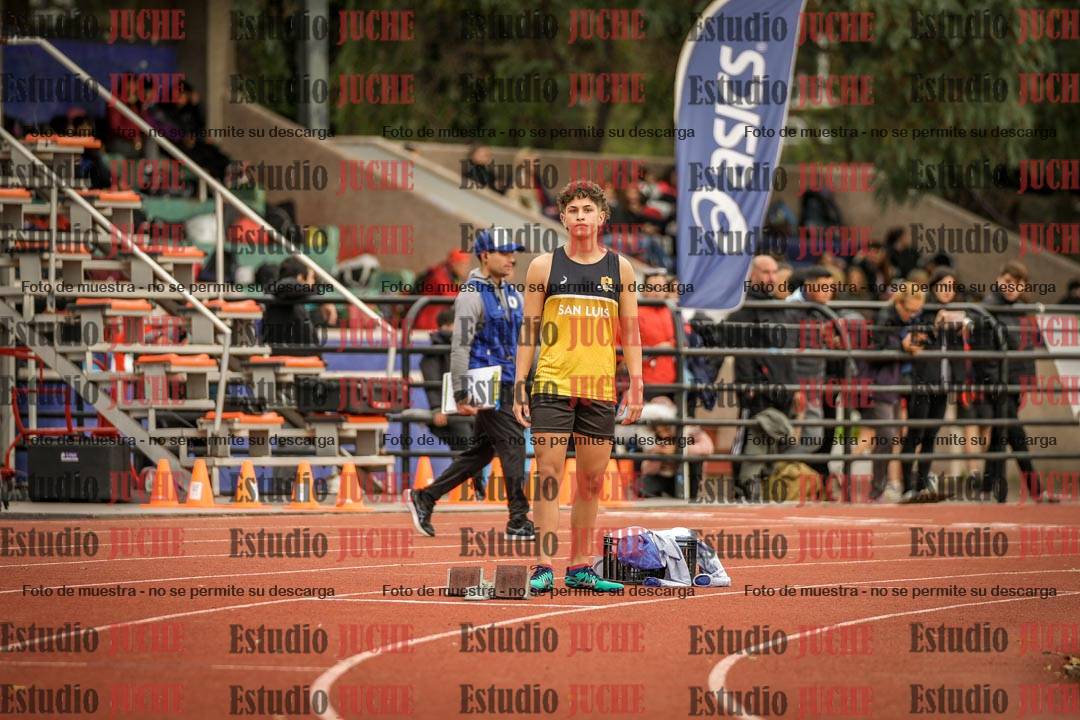 Fotos de los 400 m con vallas de varones