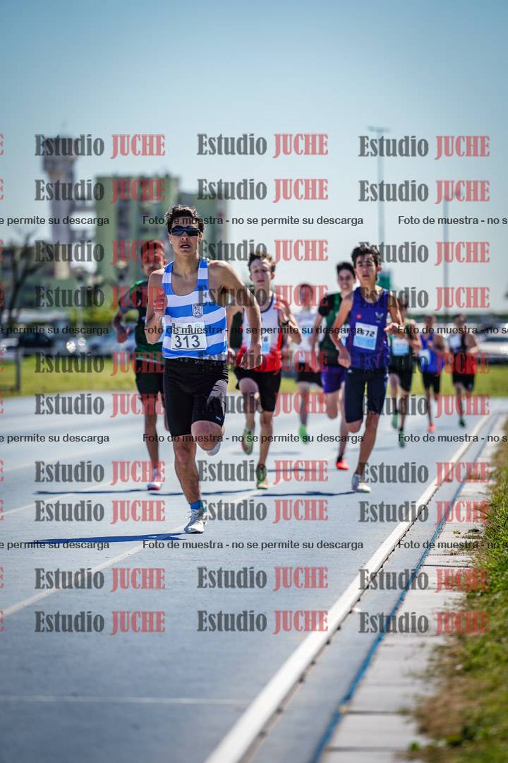 Fotos de los 600 m llanos de varones