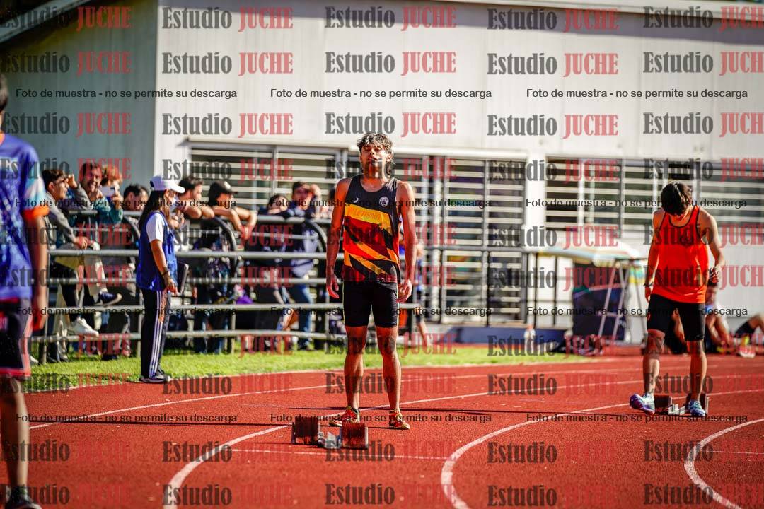 Fotos de los 400 m con vallas de varones