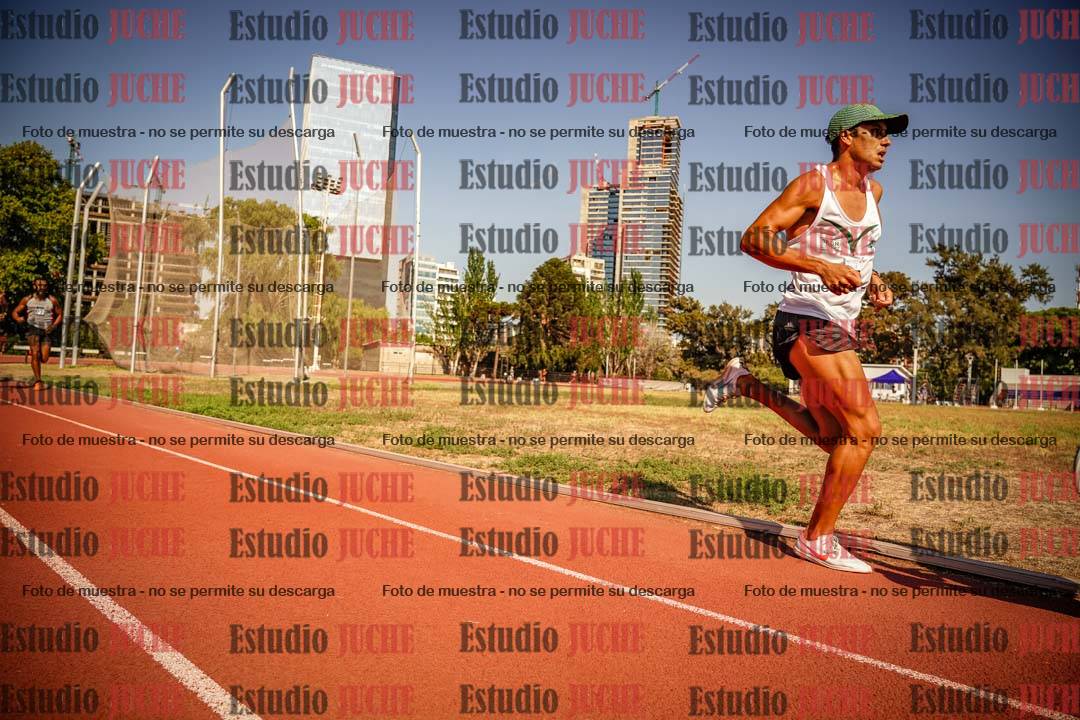 Fotos de los 3000 m llanos de varones