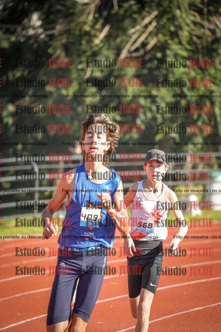 Fotos de los 2400 m de varones