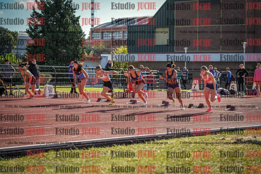 Fotos de los 100 m con vallas de mujeres