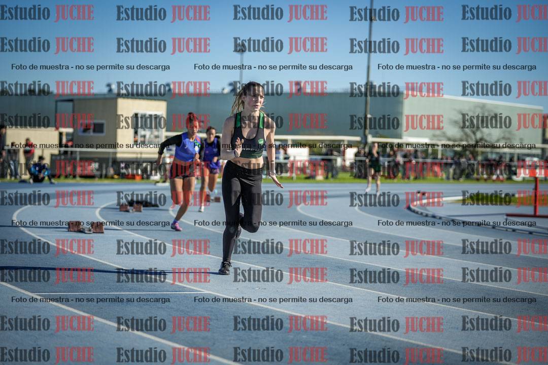 Fotos de los 400 m con vallas de mujeres