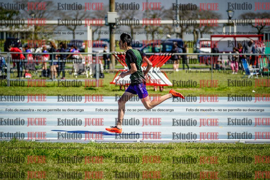 Fotos de los 600 m llanos de varones