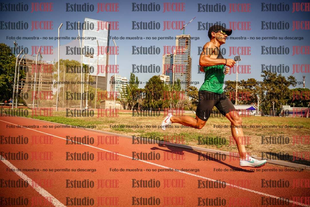 Fotos de los 3000 m llanos de varones