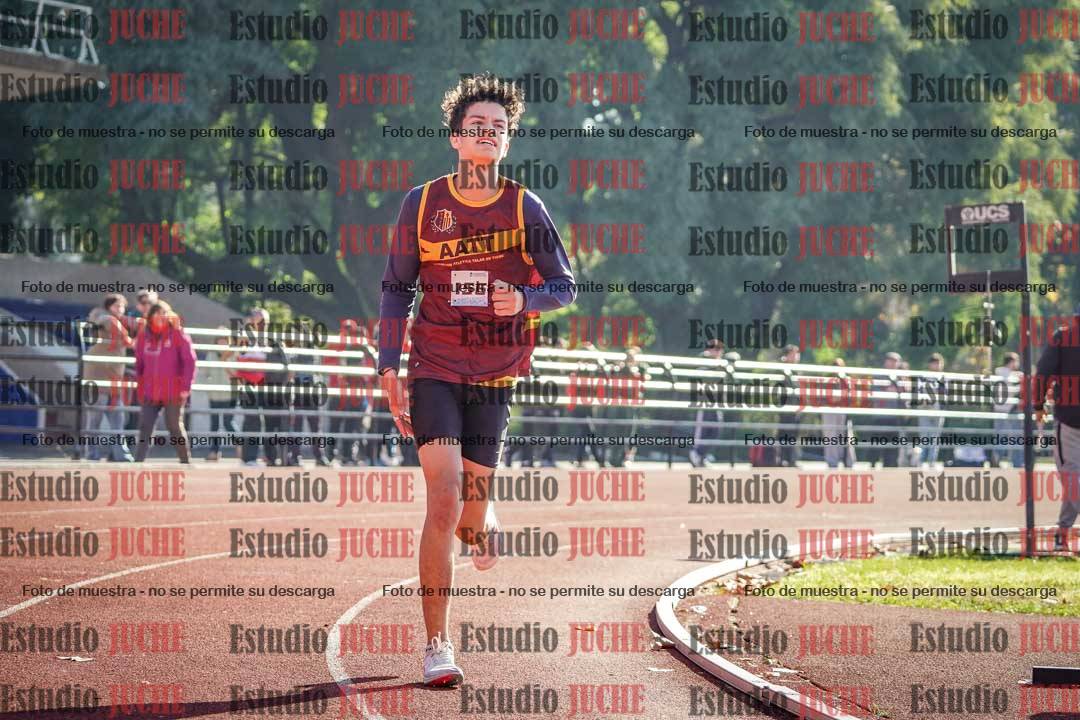 Fotos de los 2400 m de varones