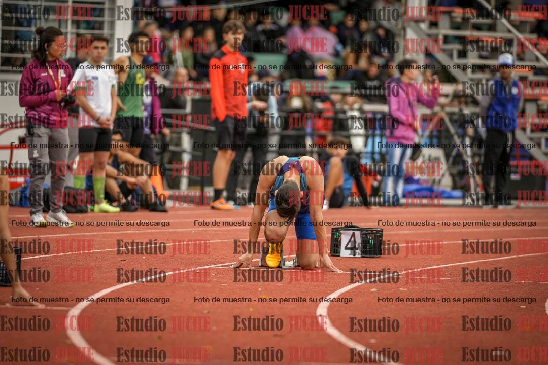 Fotos de los 400 m con vallas de varones