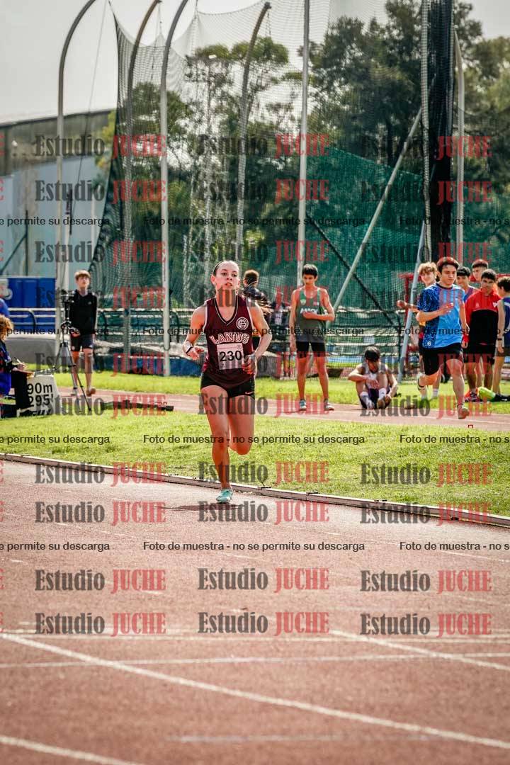 Fotos de los 1500 m con obstáculos de mujeres