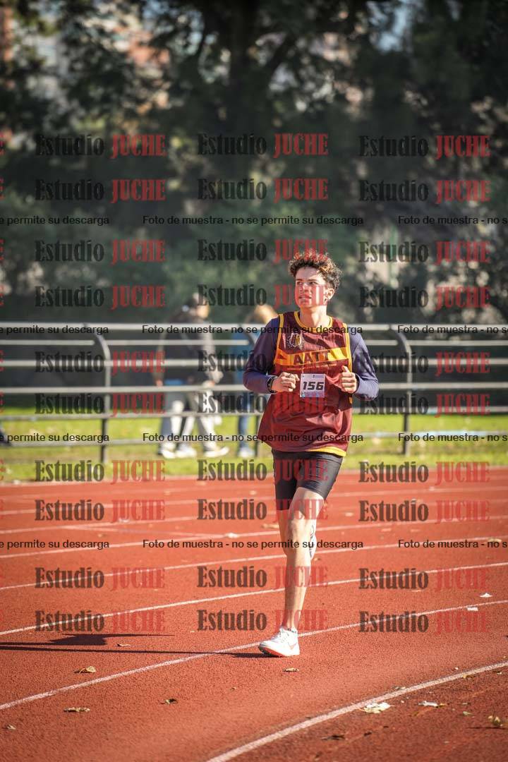 Fotos de los 2400 m de varones