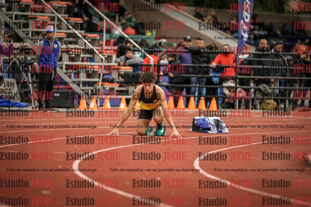 Fotos de los 400 m con vallas de varones