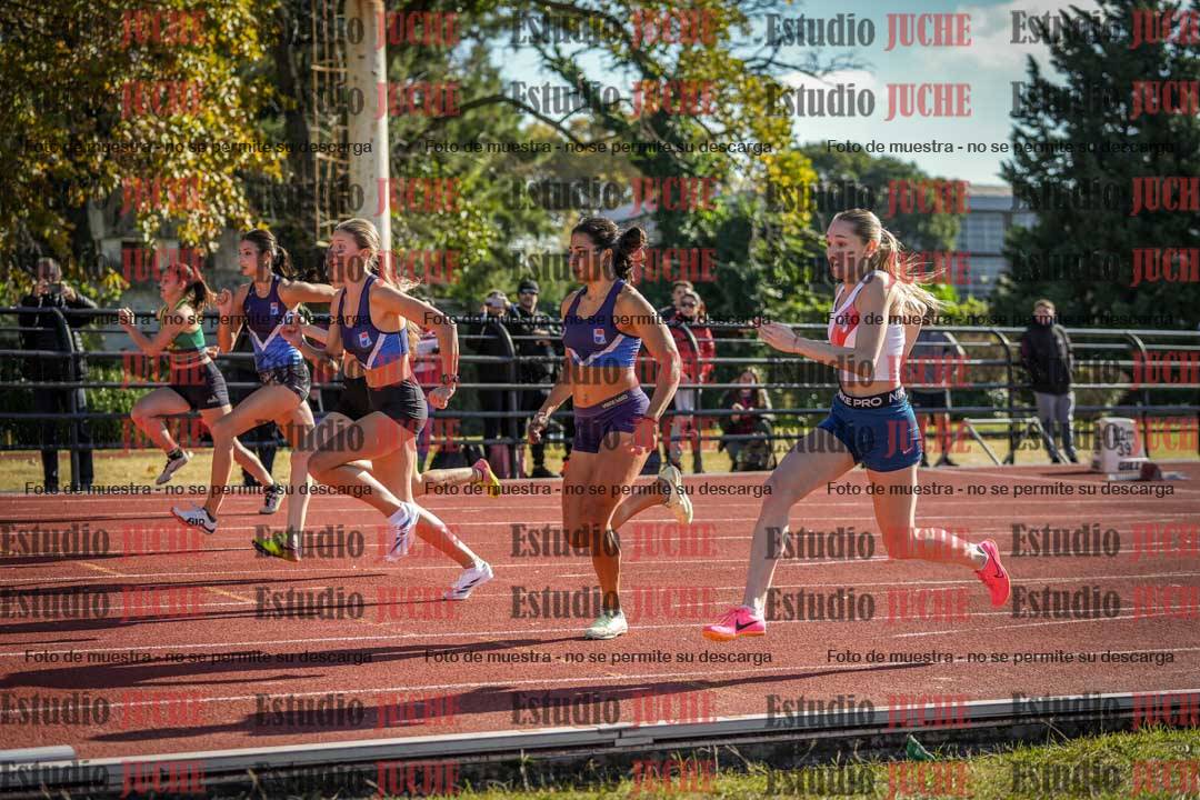 Fotos de los 100 m con vallas de mujeres