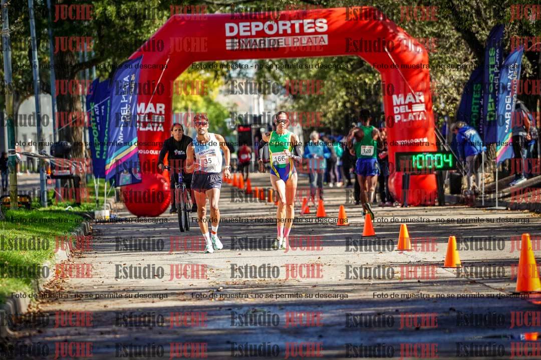 Fotos de los 20.000 m de marcha atlética de mujeres y varones