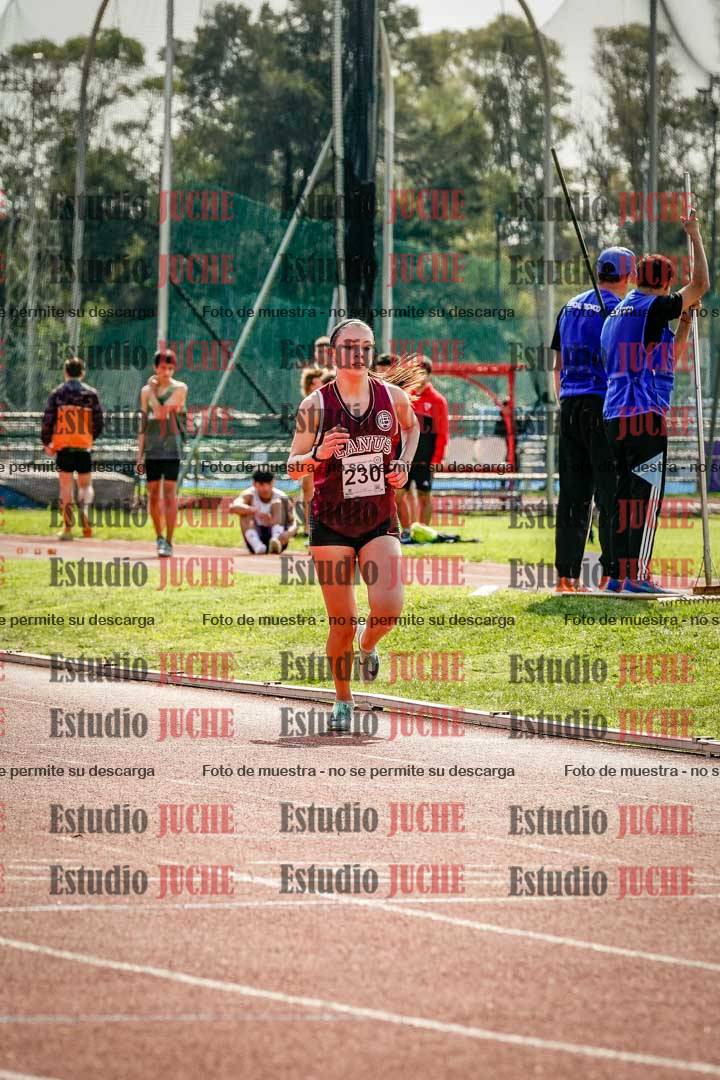 Fotos de los 1500 m con obstáculos de mujeres