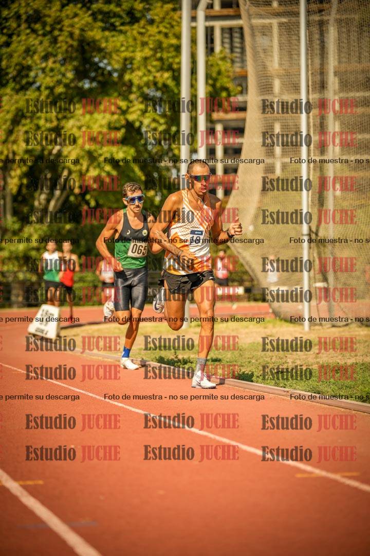 Fotos de los 3000 m llanos de varones