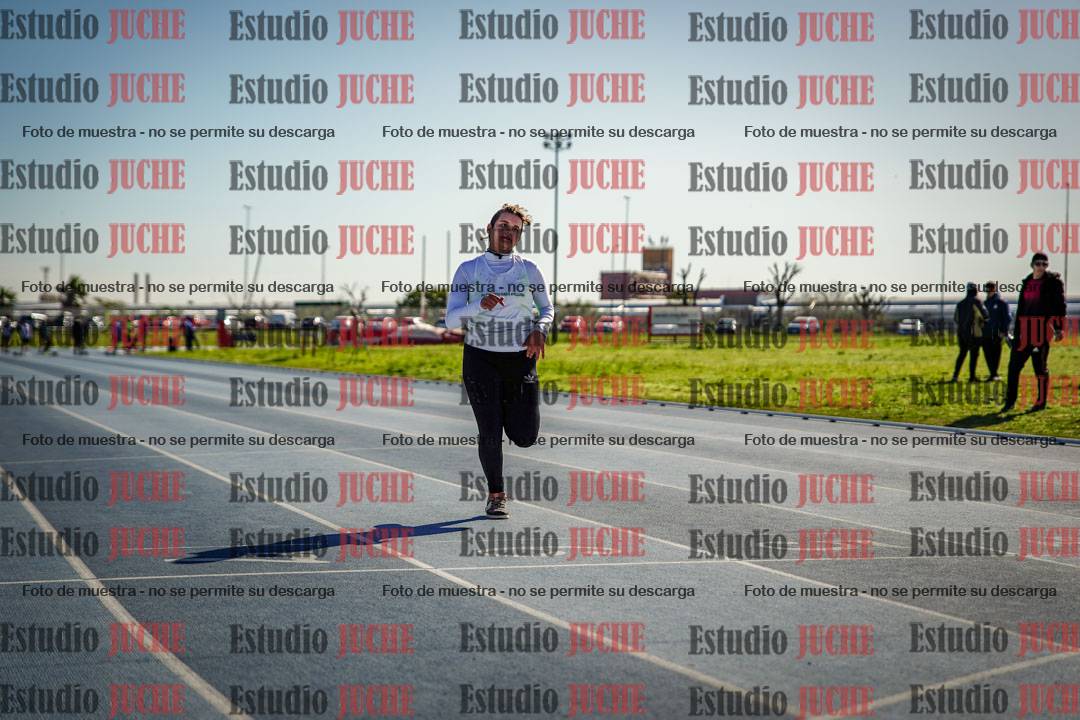 Fotos de los 80 m llanos de mujeres - U14