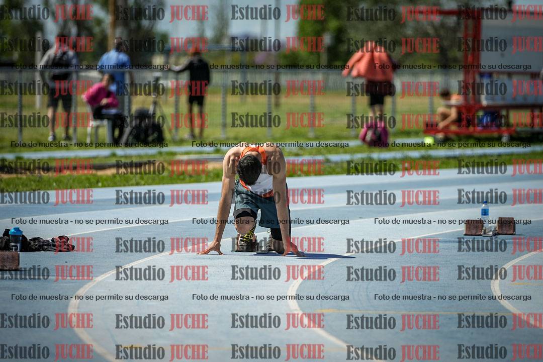 Fotos de los 200 m llanos de varones