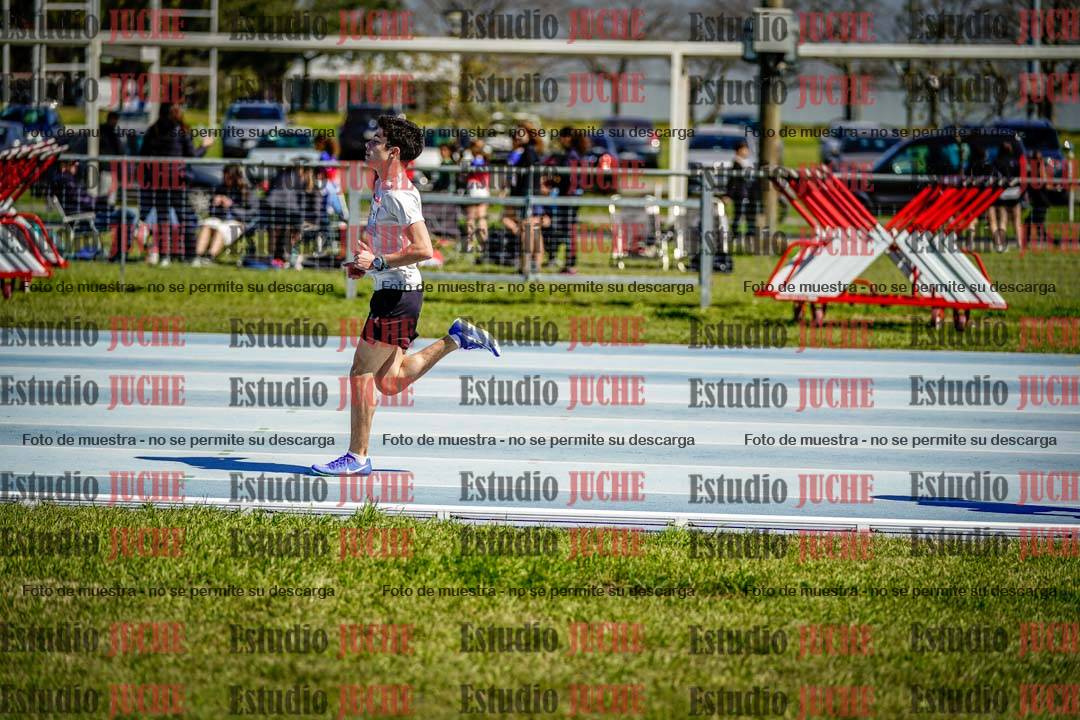 Fotos de los 600 m llanos de varones