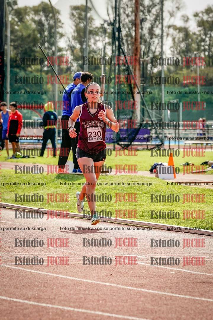 Fotos de los 1500 m con obstáculos de mujeres