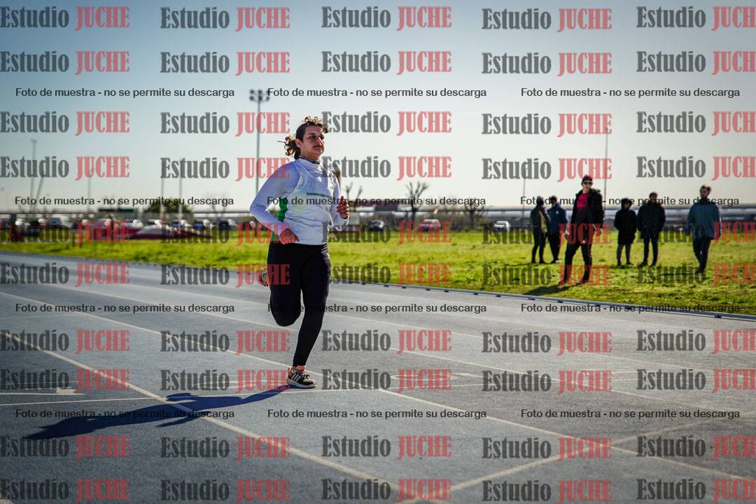 Fotos de los 80 m llanos de mujeres - U14