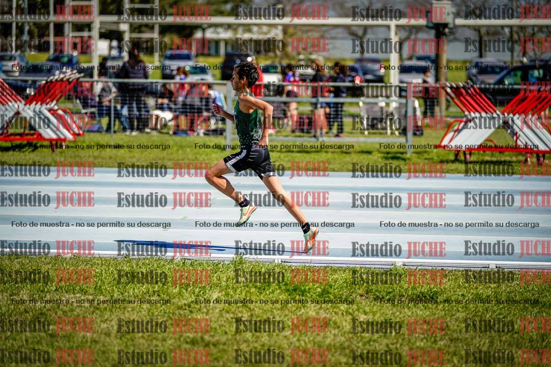 Fotos de los 600 m llanos de varones