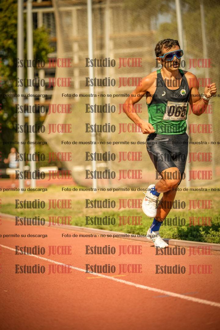 Fotos de los 3000 m llanos de varones
