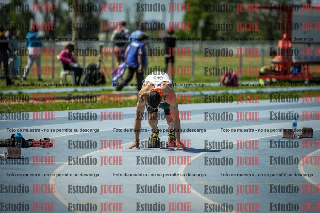 Fotos de los 200 m llanos de varones
