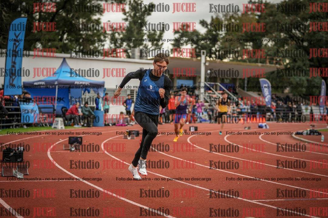 Fotos de los 400 m con vallas de varones