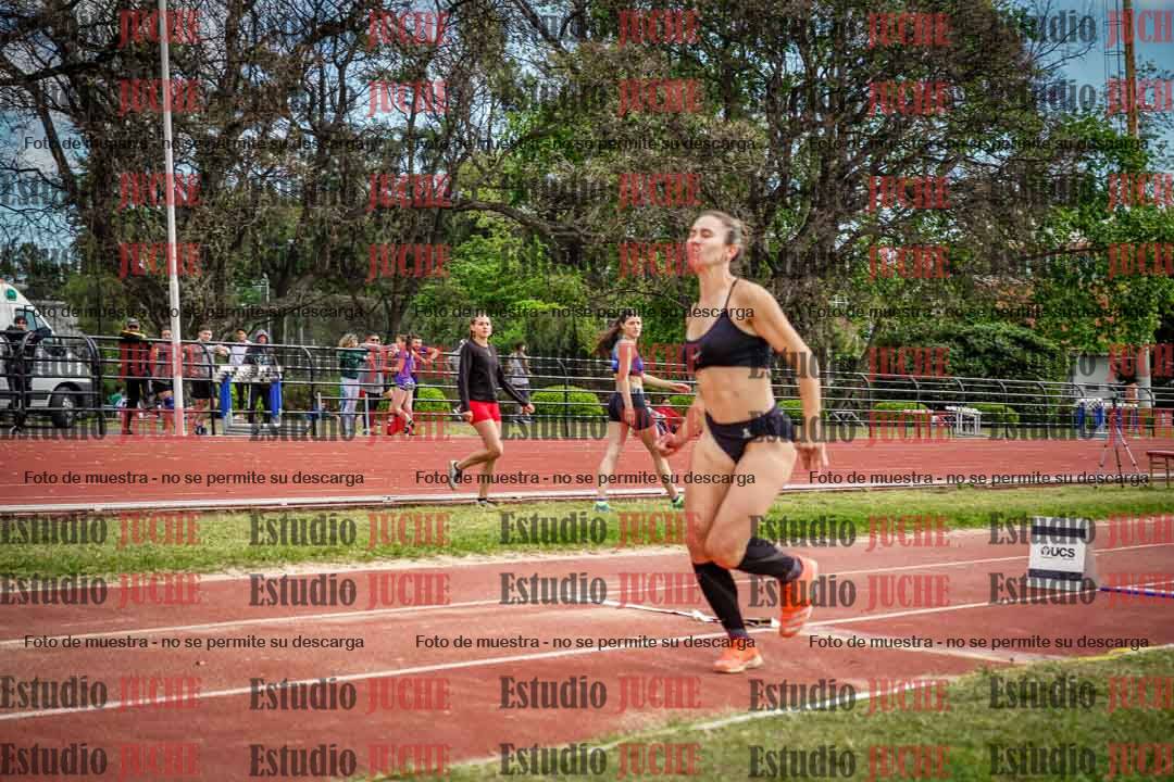 Fotos del salto triple de mujeres