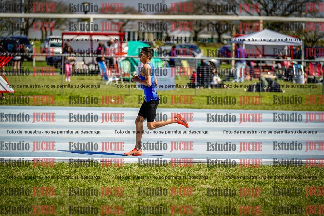 Fotos de los 600 m llanos de varones