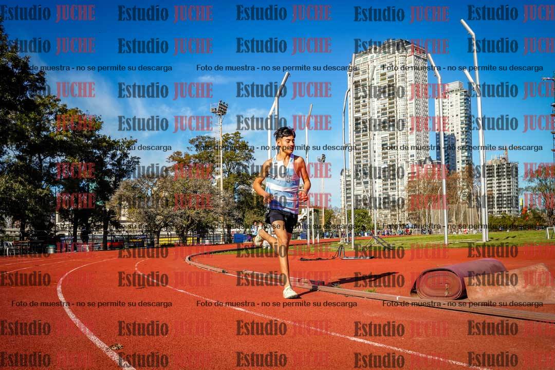 Fotos de los 2400 m llanos de varones