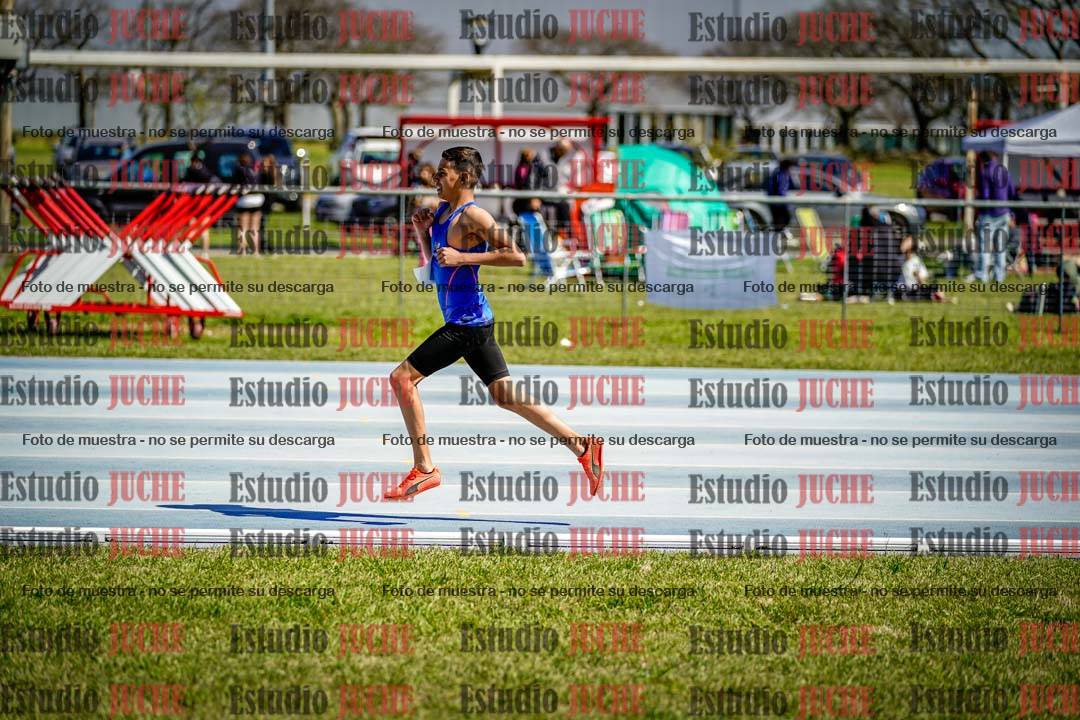 Fotos de los 600 m llanos de varones