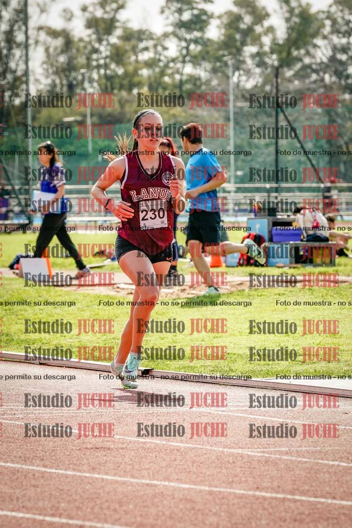 Fotos de los 1500 m con obstáculos de mujeres