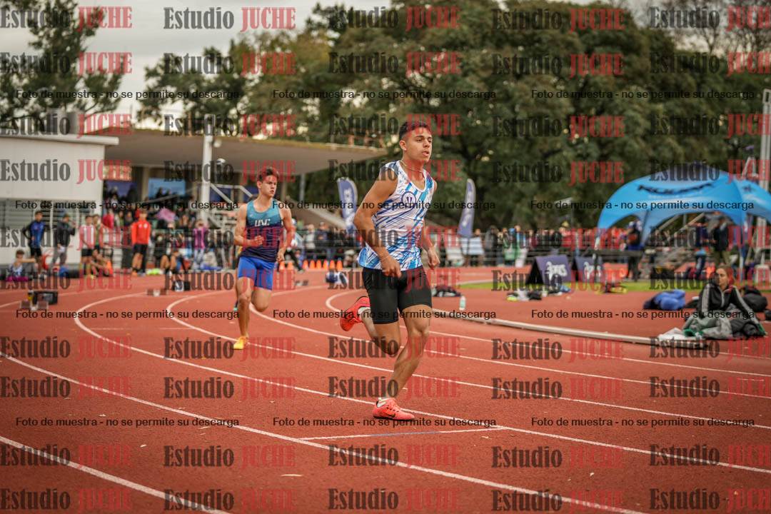 Fotos de los 400 m con vallas de varones