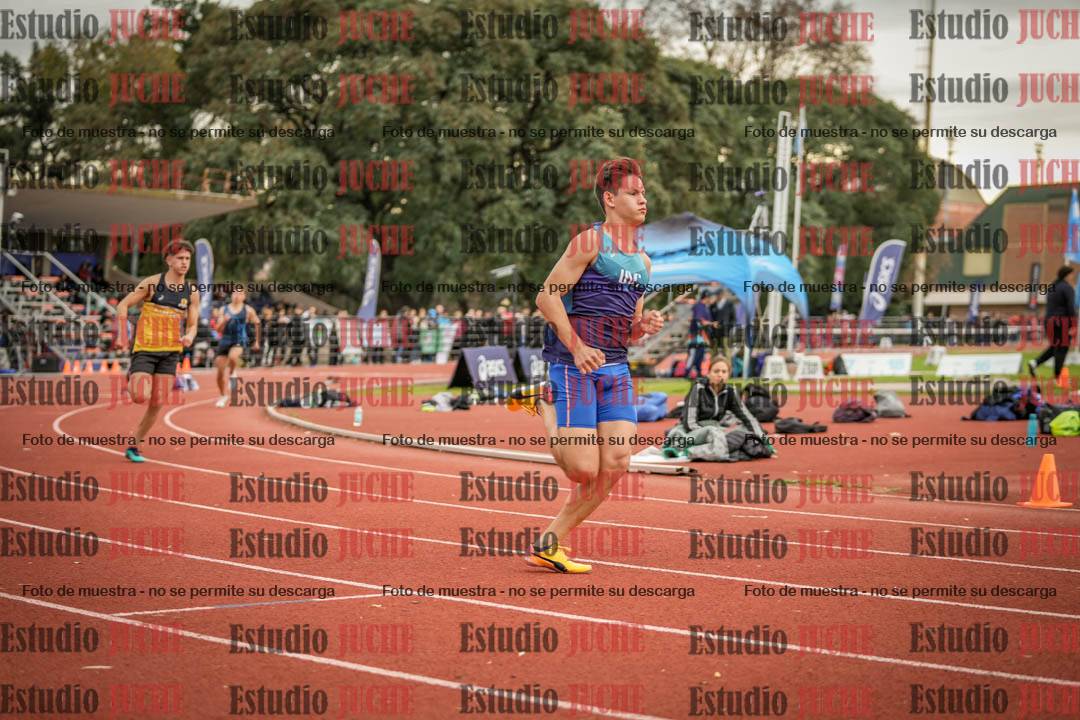 Fotos de los 400 m con vallas de varones