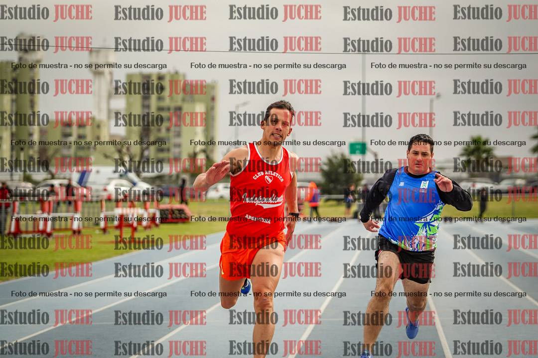 Fotos de los 100 m llanos de varones