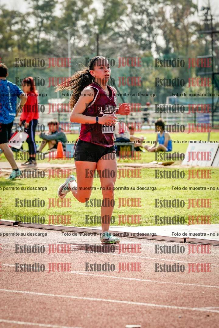Fotos de los 1500 m con obstáculos de mujeres