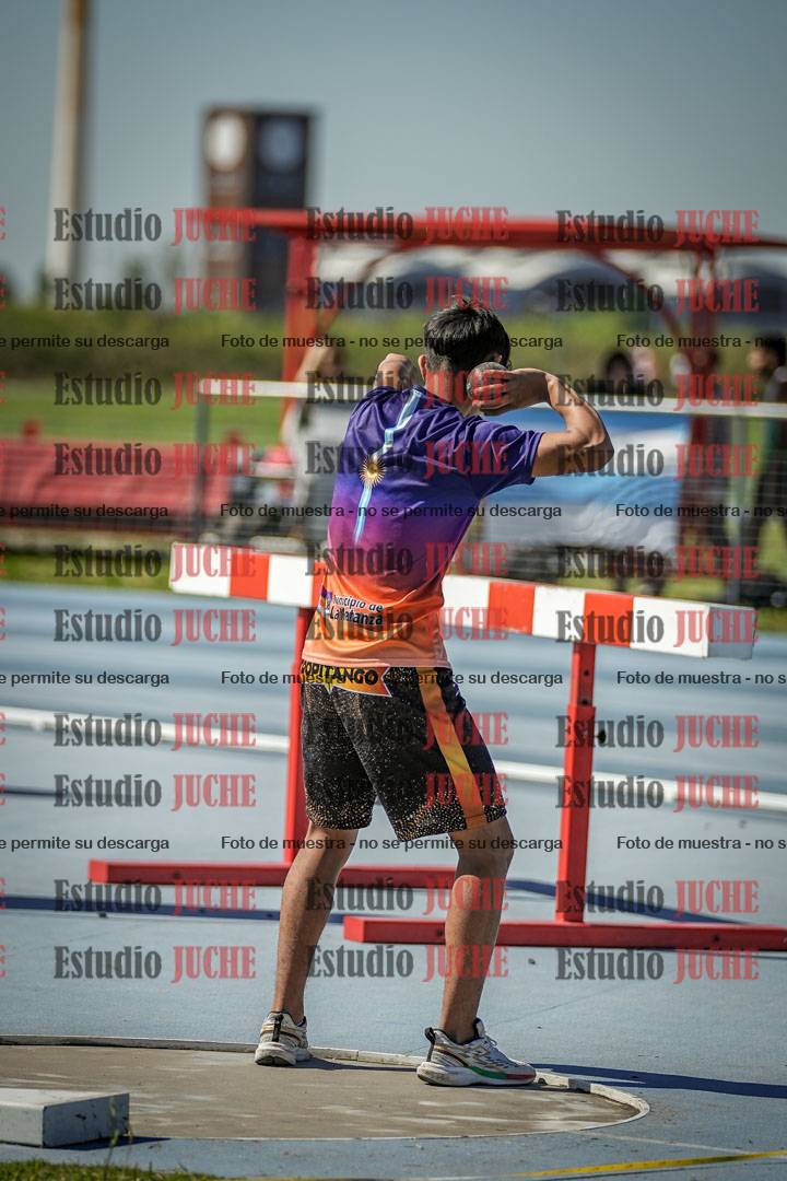 Fotos del lanzamiento de bala de varones