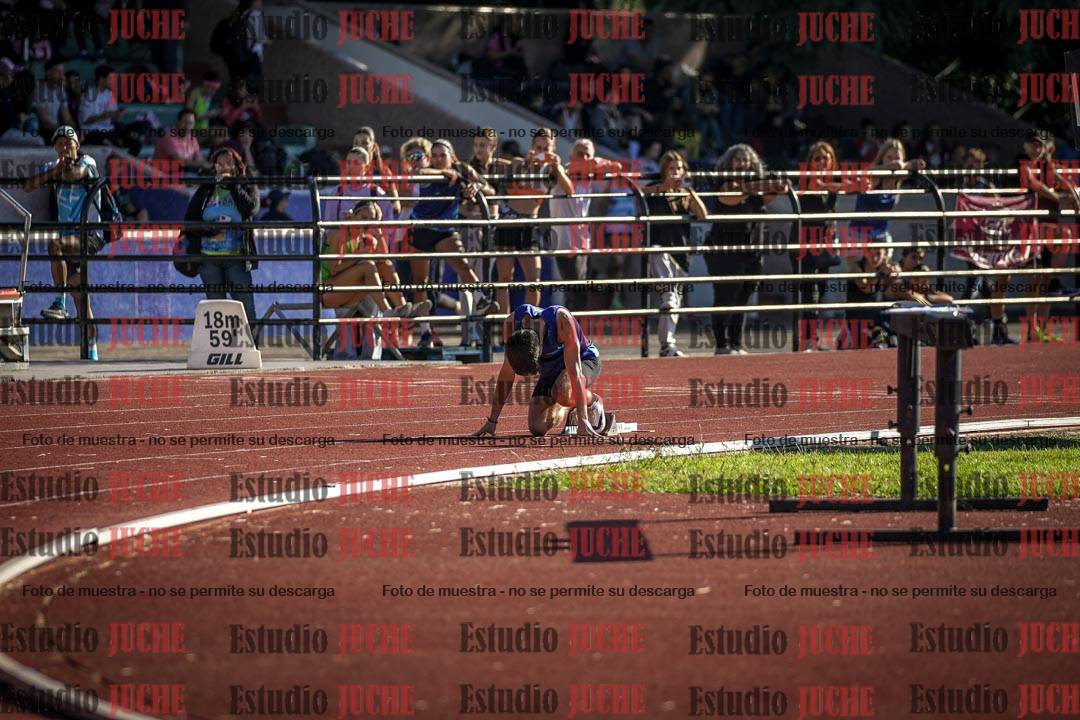 Fotos de los 400 m con vallas de varones