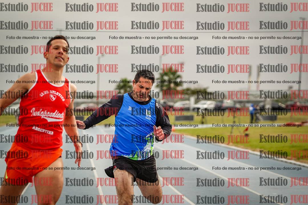 Fotos de los 100 m llanos de varones