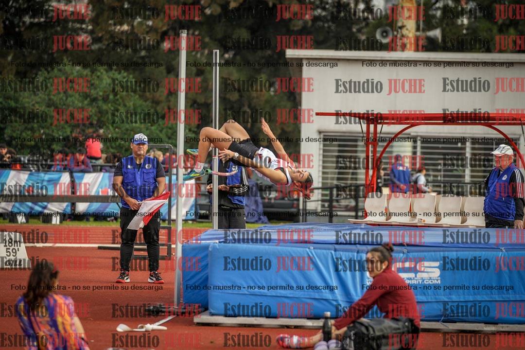 Fotos del salto en alto de mujeres - heptatlón 2