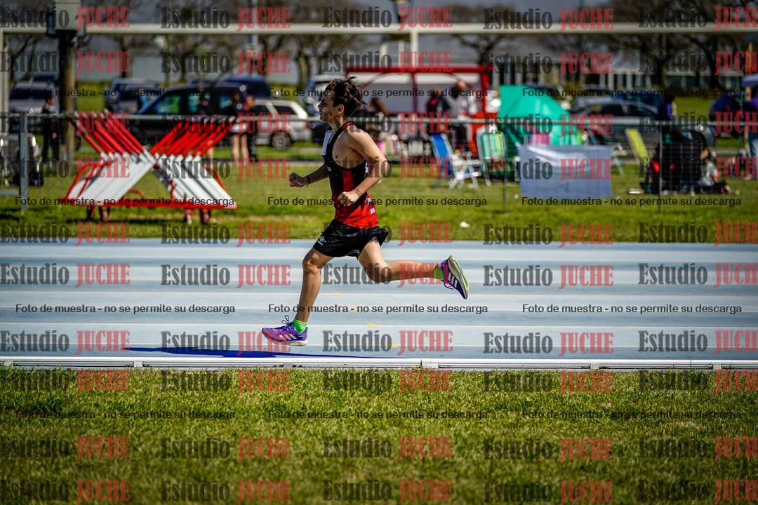 Fotos de los 600 m llanos de varones