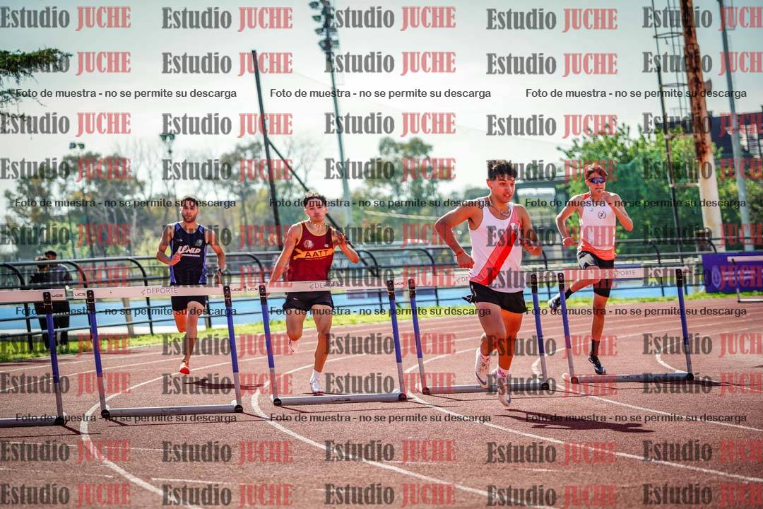 Fotos de los 400 m con vallas de varones