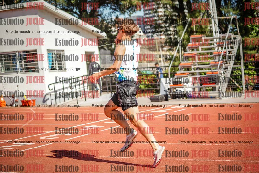 Fotos de los 1500 m con obstáculos de varones