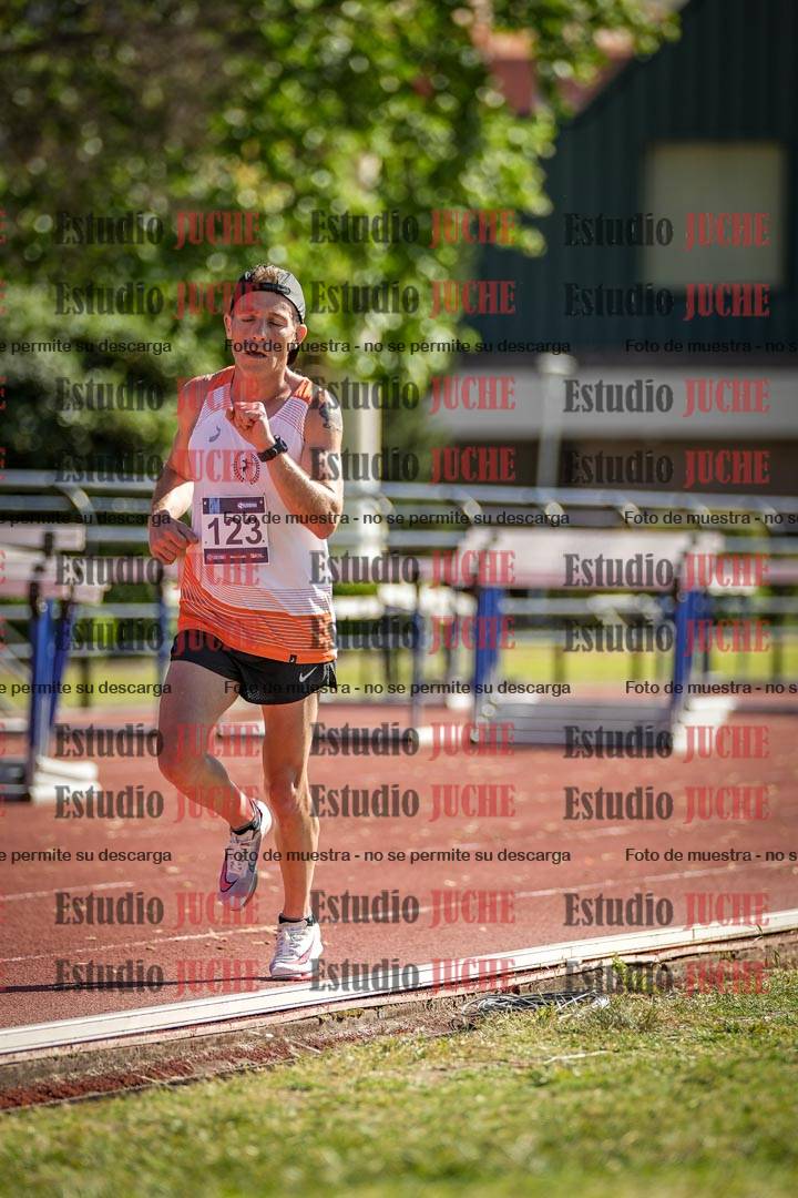 Fotos de los 10.000 m de varones - serie 1