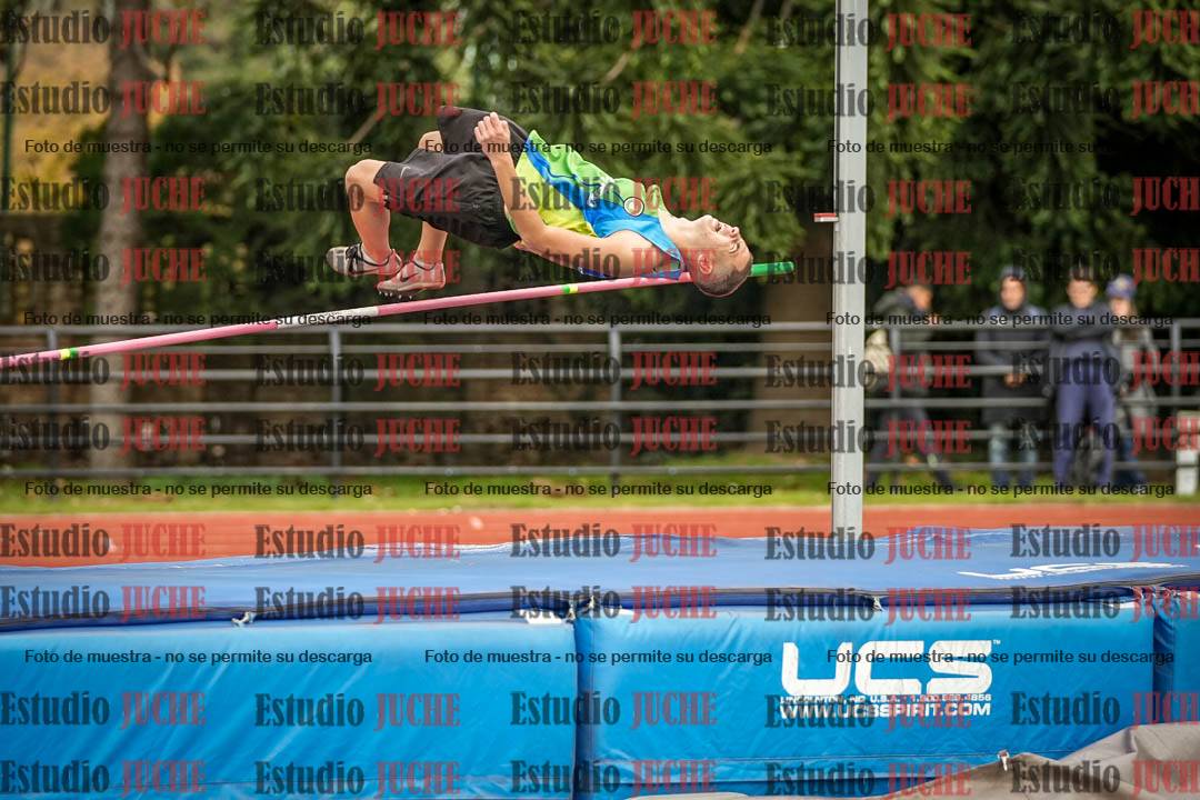 Fotos del salto en alto de varones
