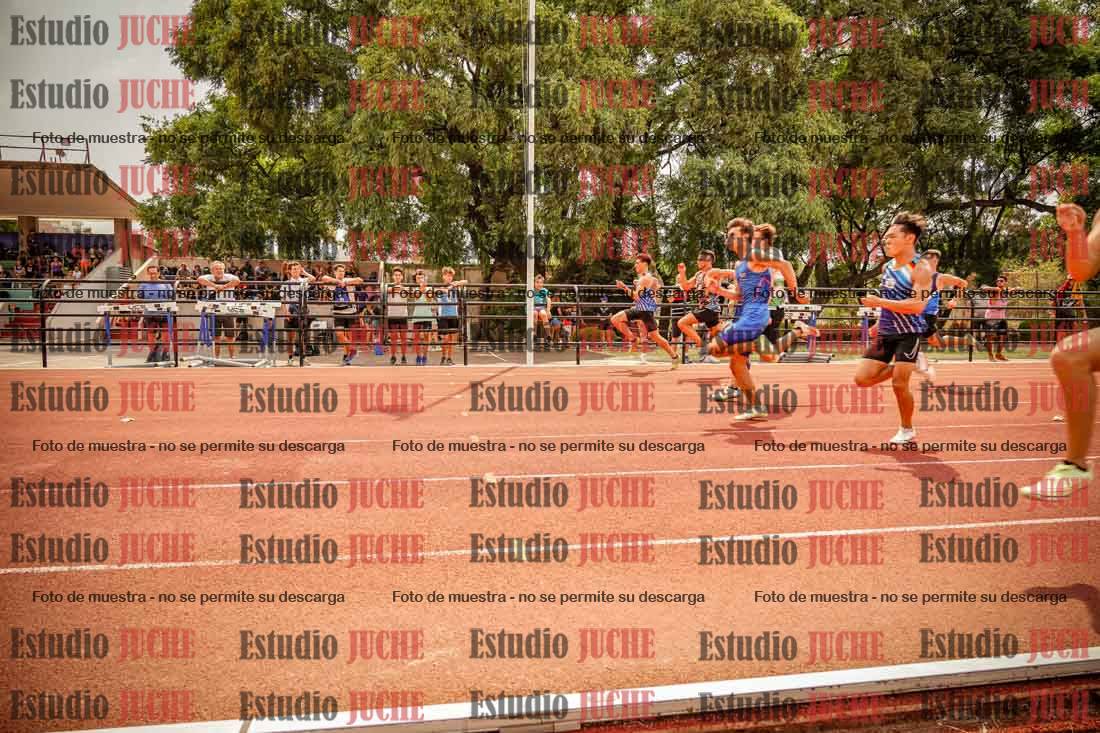Fotos de los 100 m llanos de varones