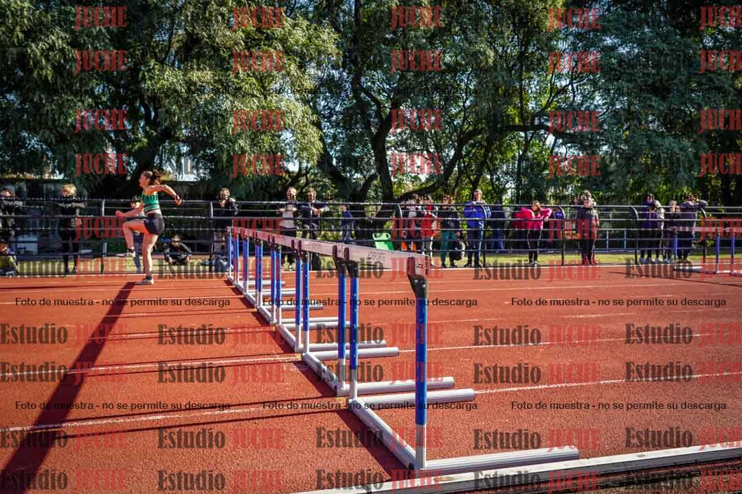 Fotos de los 100 m con vallas de mujeres