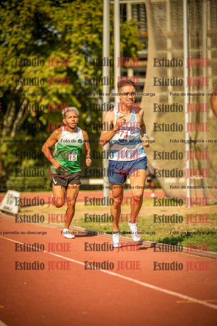 Fotos de los 3000 m llanos de varones