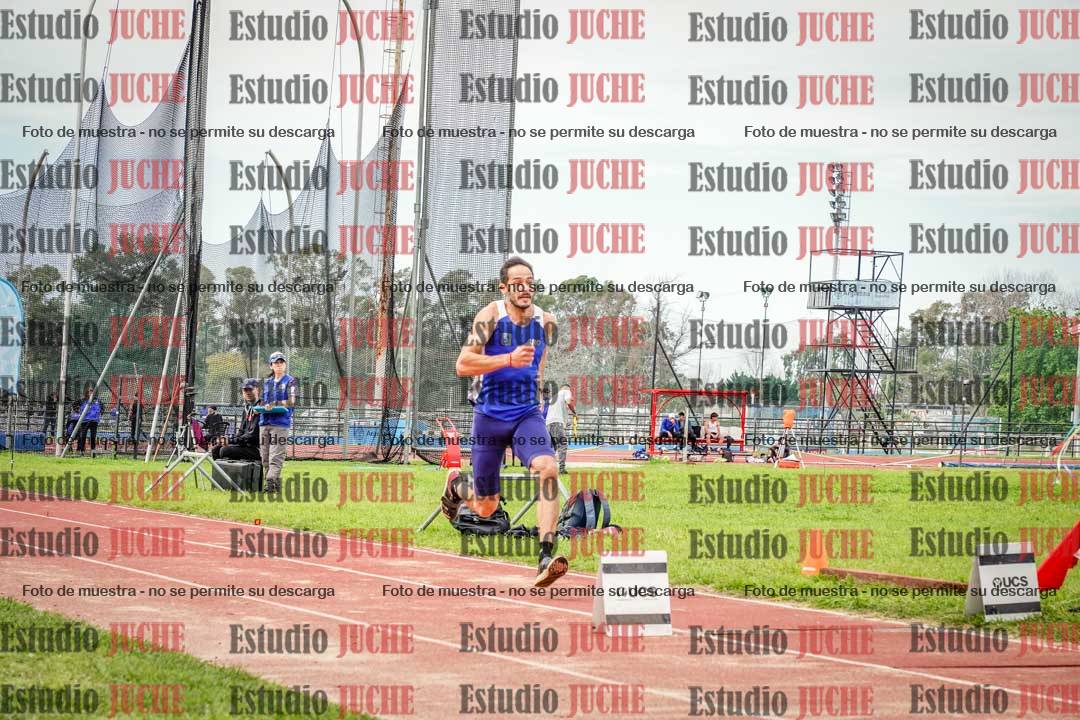 Fotos del salto triple de varones