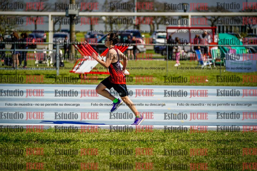 Fotos de los 600 m llanos de varones